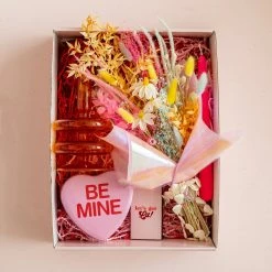 Ohitsperfect Cutie Pie Candle And Matches Gift Set