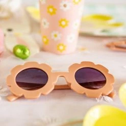 Ohitsperfect Kids Flower Shaped Sunglasses