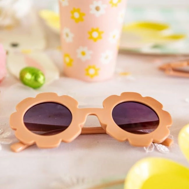 Ohitsperfect Kids Flower Shaped Sunglasses 3 Ohitsperfect Kids Flower Shaped Sunglasses