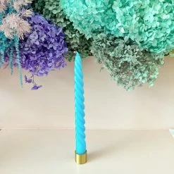 Ohitsperfect Glossy Swirl Candle