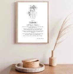 Ohitsperfect Bloom Bar Zodiac Necklace And Posy Gift Box - Libra