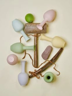 Ohitsperfect Lotus- Mini Vase Garden/High Tea