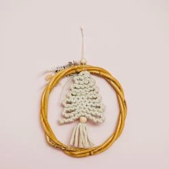 Ohitsperfect Handmade Christmas Macramé Hoop - Vanilla