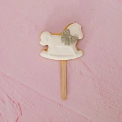 Ohitsperfect Baby Shower Baby Rocking Horse Cookie Pops 11 Ohitsperfect Baby Shower Baby Rocking Horse Cookie Pops