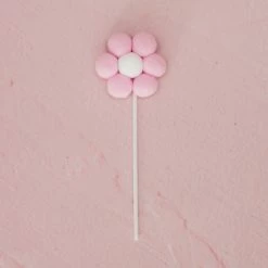 Ohitsperfect Pom Pom Daisy Topper