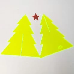 Ohitsperfect Acrylic 3D Christmas Tree With Star - 10 Inch