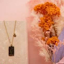 Ohitsperfect Bloom Bar Zodiac Necklace And Posy Gift Box - Sagittarius