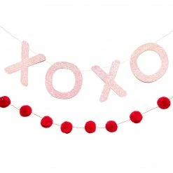 Ohitsperfect Valentine’s XOXO Banner Set