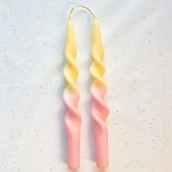 Ohitsperfect Bridal Shower & Hens Twist Duo Toned Candle - Pink Lemonade 28cm