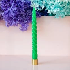 Ohitsperfect Glossy Swirl Candle