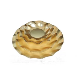 Ohitsperfect Satin Gold Wavy Paper Dinner Plates