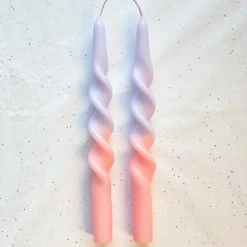 Ohitsperfect Bridal Shower & Hens Twist Duo Toned Candle - Bubble Gum 28cm