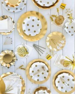 Ohitsperfect Gold Polka Dot Wavy Paper Appetiser Plate
