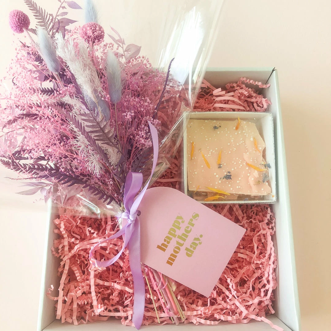 Ohitsperfect Mother’s Day Super Mum Gift Set Small 3 Ohitsperfect Mother’s Day Super Mum Gift Set Small