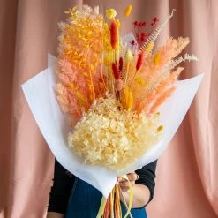 Ohitsperfect Feelin' Peachy Everlasting Bouquet