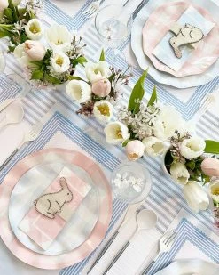 Ohitsperfect Pink Gingham Wavy Paper Dinner Plate