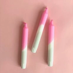 Ohitsperfect Strawberry Delight Dip Dyed Candle