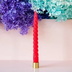 Ohitsperfect Glossy Swirl Candle