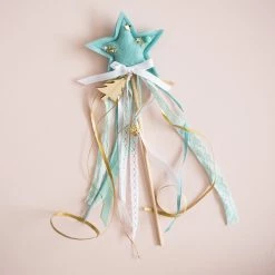 Ohitsperfect Handmade Christmas Wand